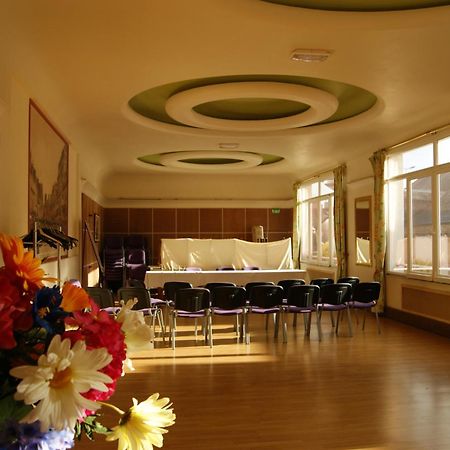 Villedieu-les-Poëles Hotel Saint - Pierre מראה חיצוני תמונה