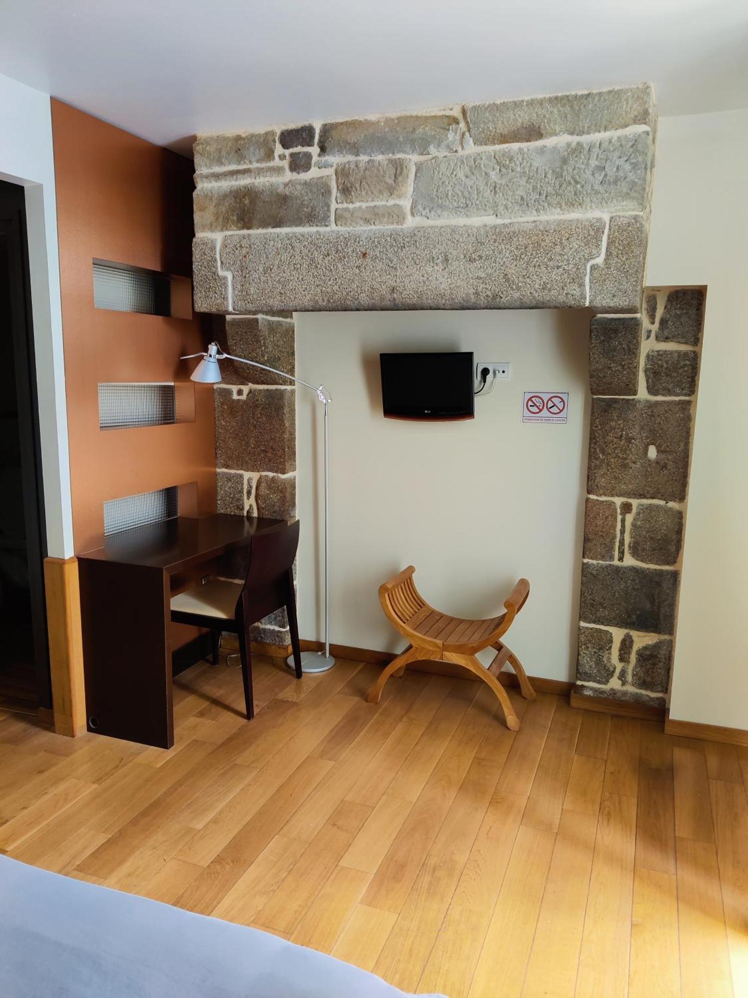 Villedieu-les-Poëles Hotel Saint - Pierre מראה חיצוני תמונה